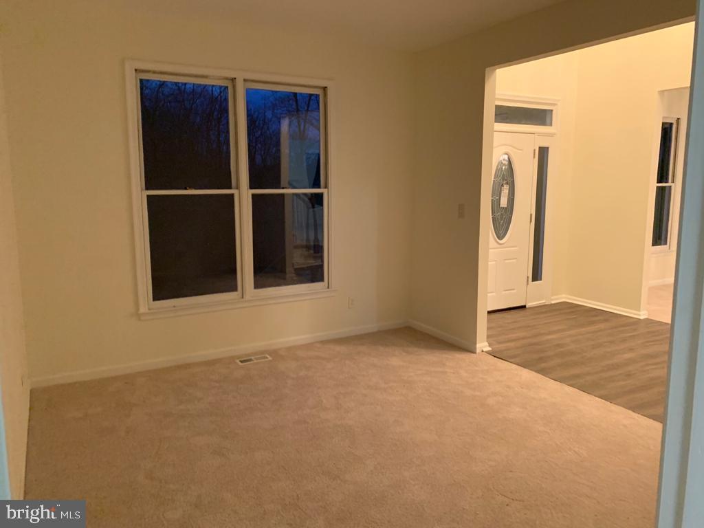 COLECHESTER VILLAGE - Residential