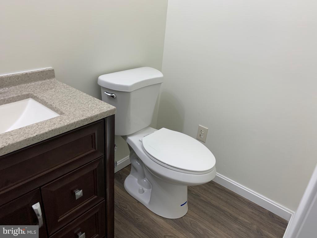 COLECHESTER VILLAGE - Residential