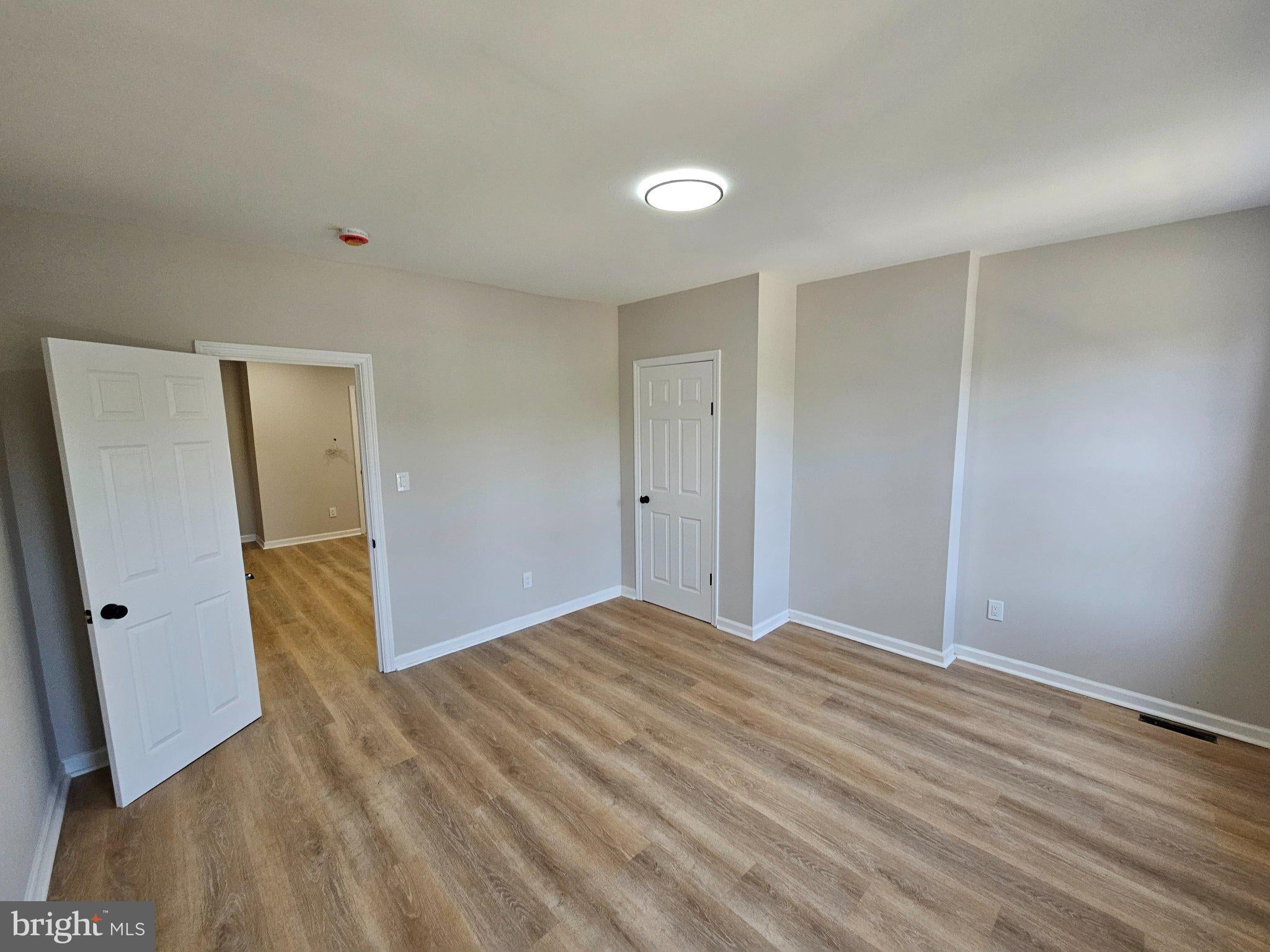 327 RUTHERFORD AVENUE