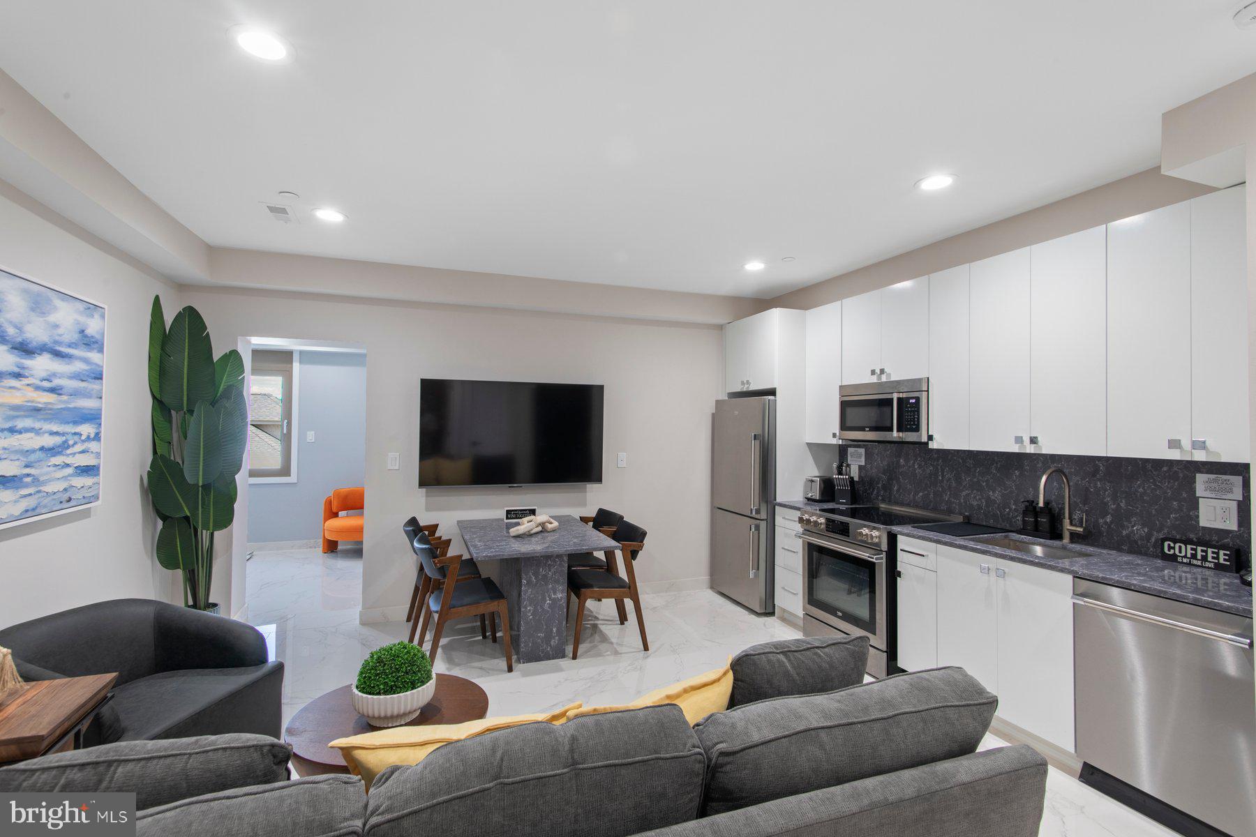 5311 ATLANTIC AVENUE 301