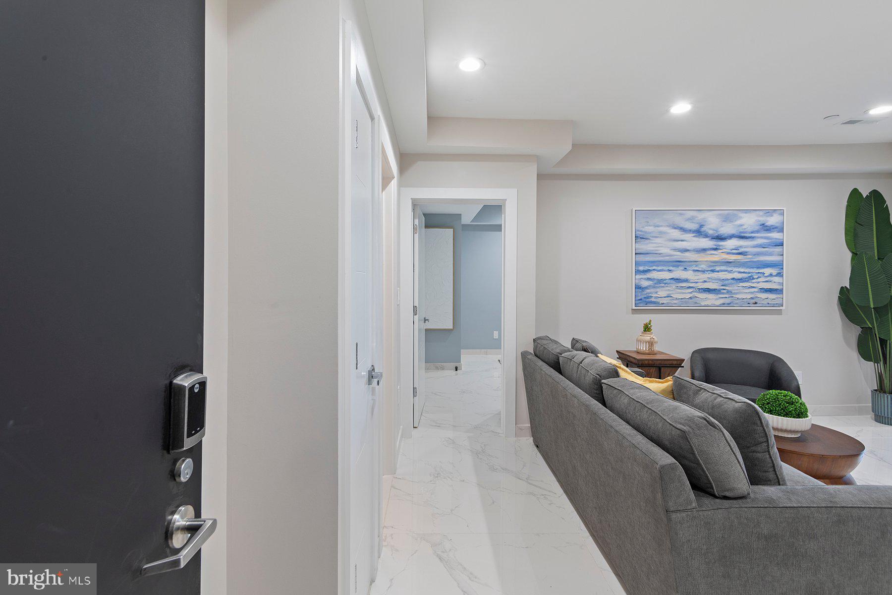 5311 ATLANTIC AVENUE 301