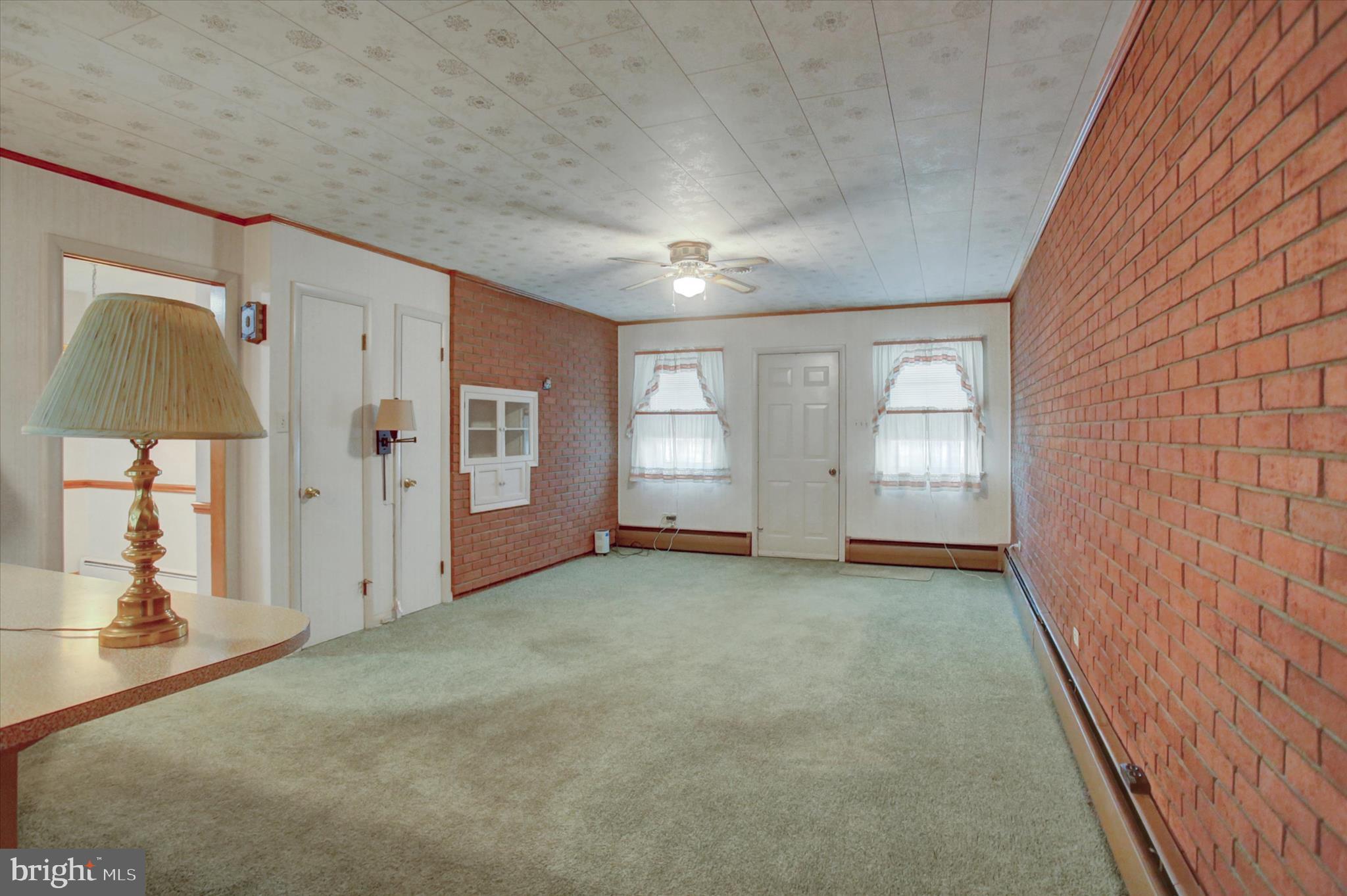 HAGERSTOWN - Residential