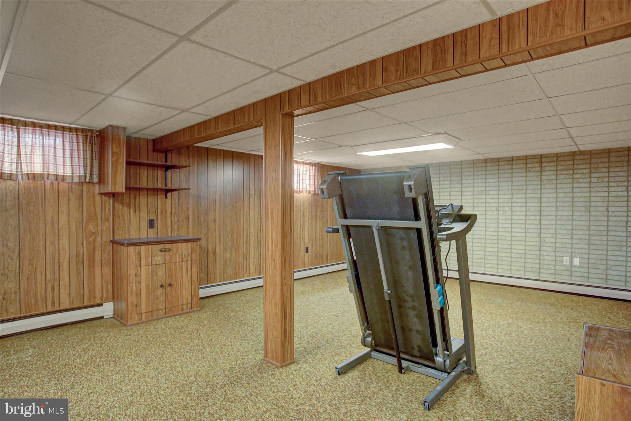 HAGERSTOWN - Residential