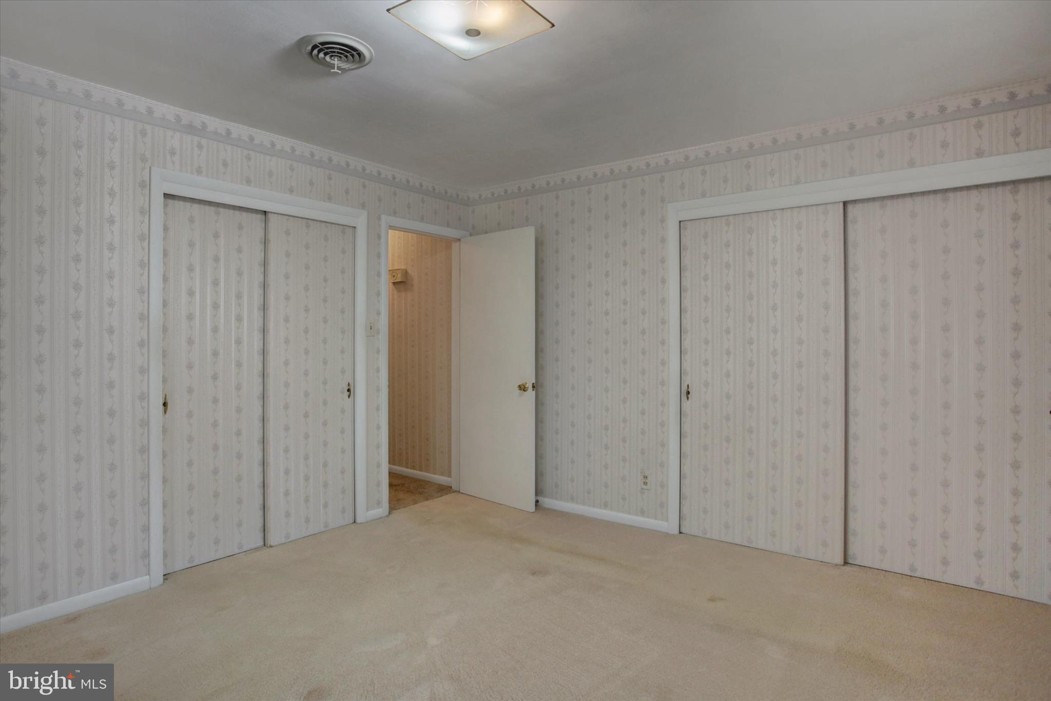 HAGERSTOWN - Residential