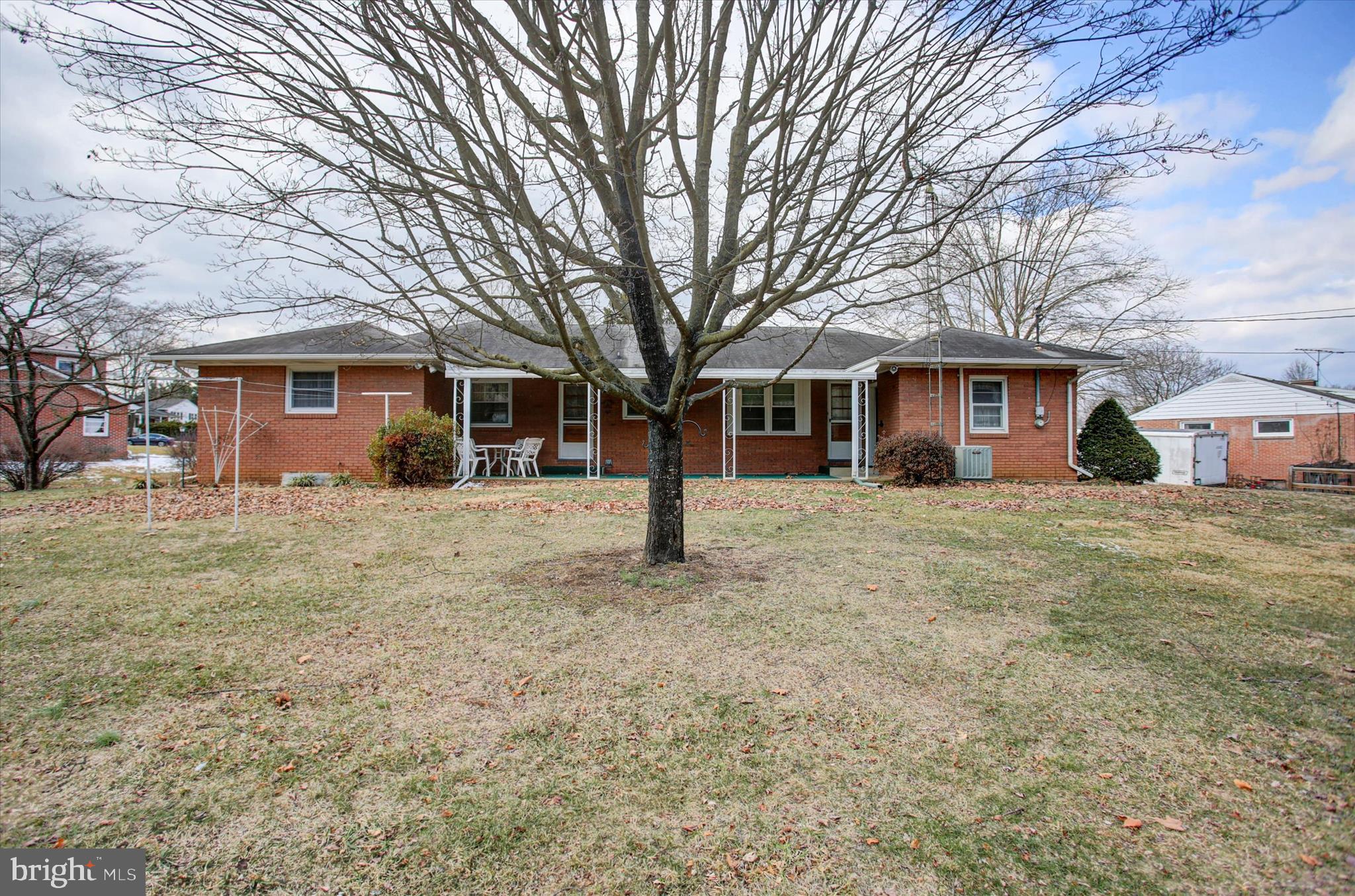 HAGERSTOWN - Residential