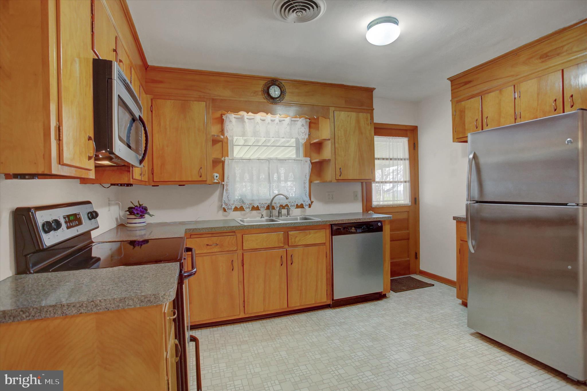 HAGERSTOWN - Residential