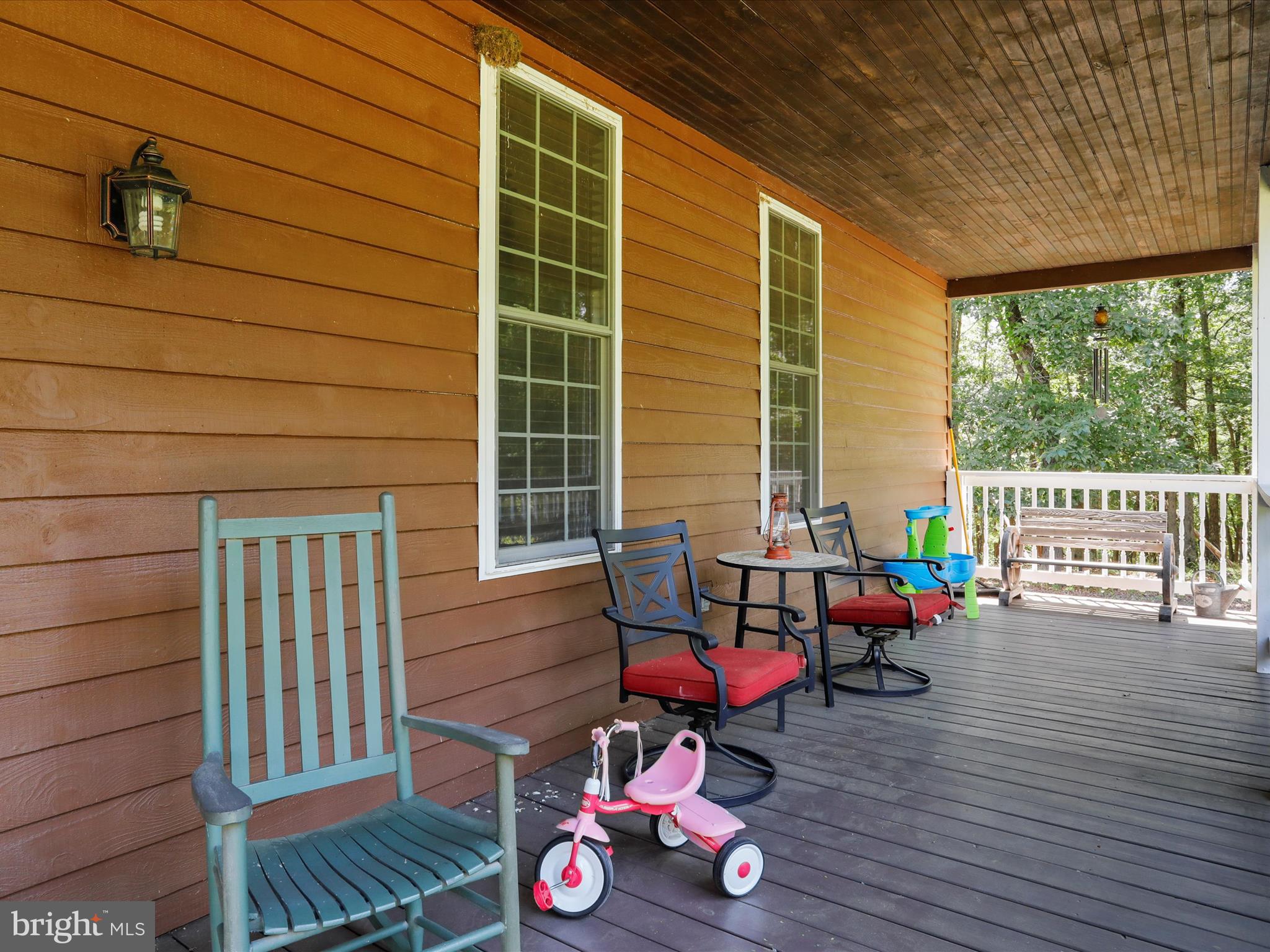 COMMUNITY KNOLLS - Residential