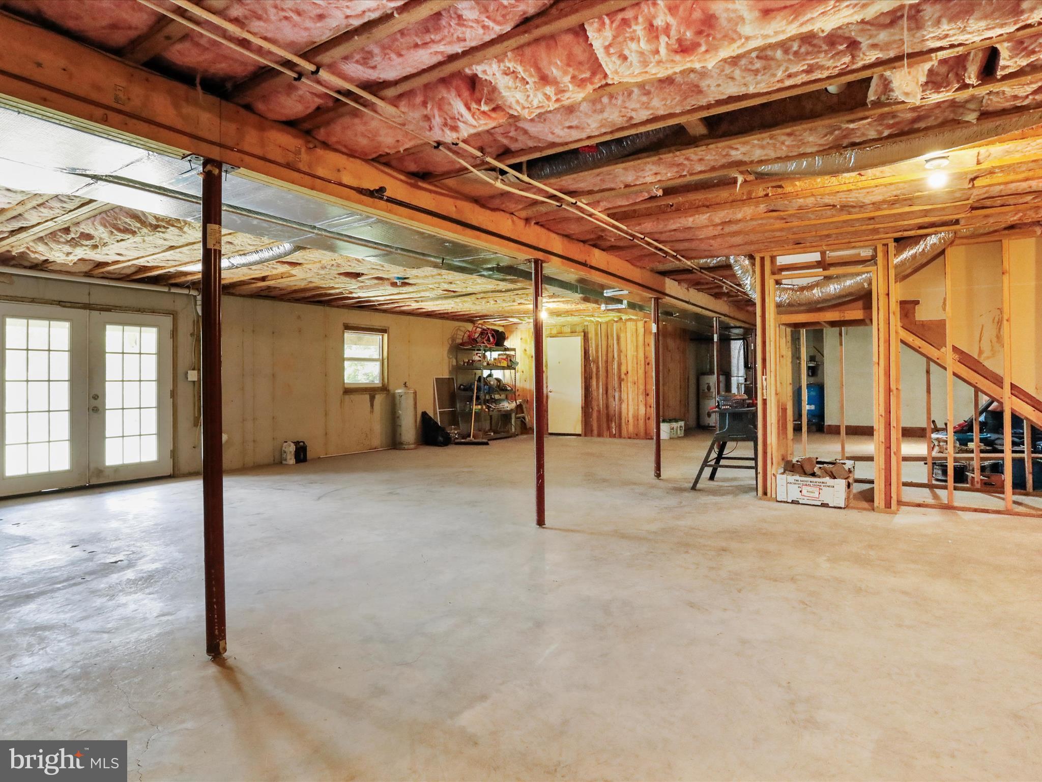 COMMUNITY KNOLLS - Residential