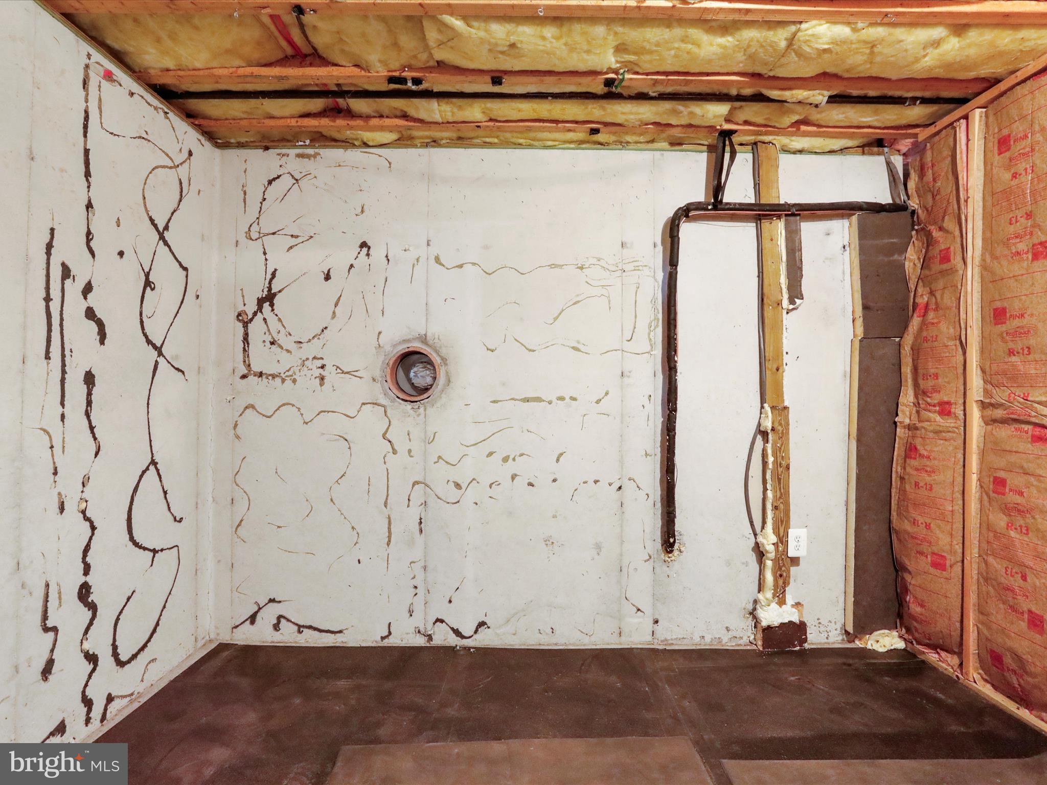 COMMUNITY KNOLLS - Residential