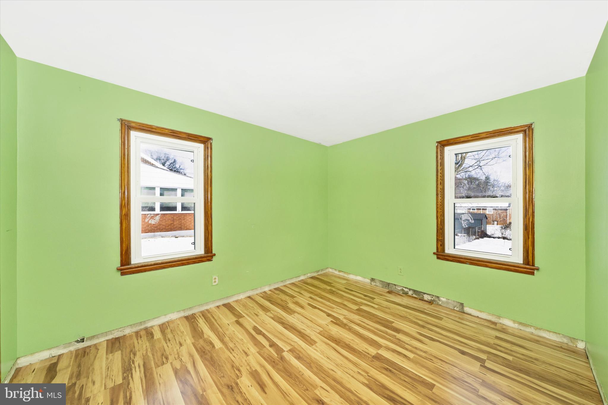 COLONIAL PARK - Residential