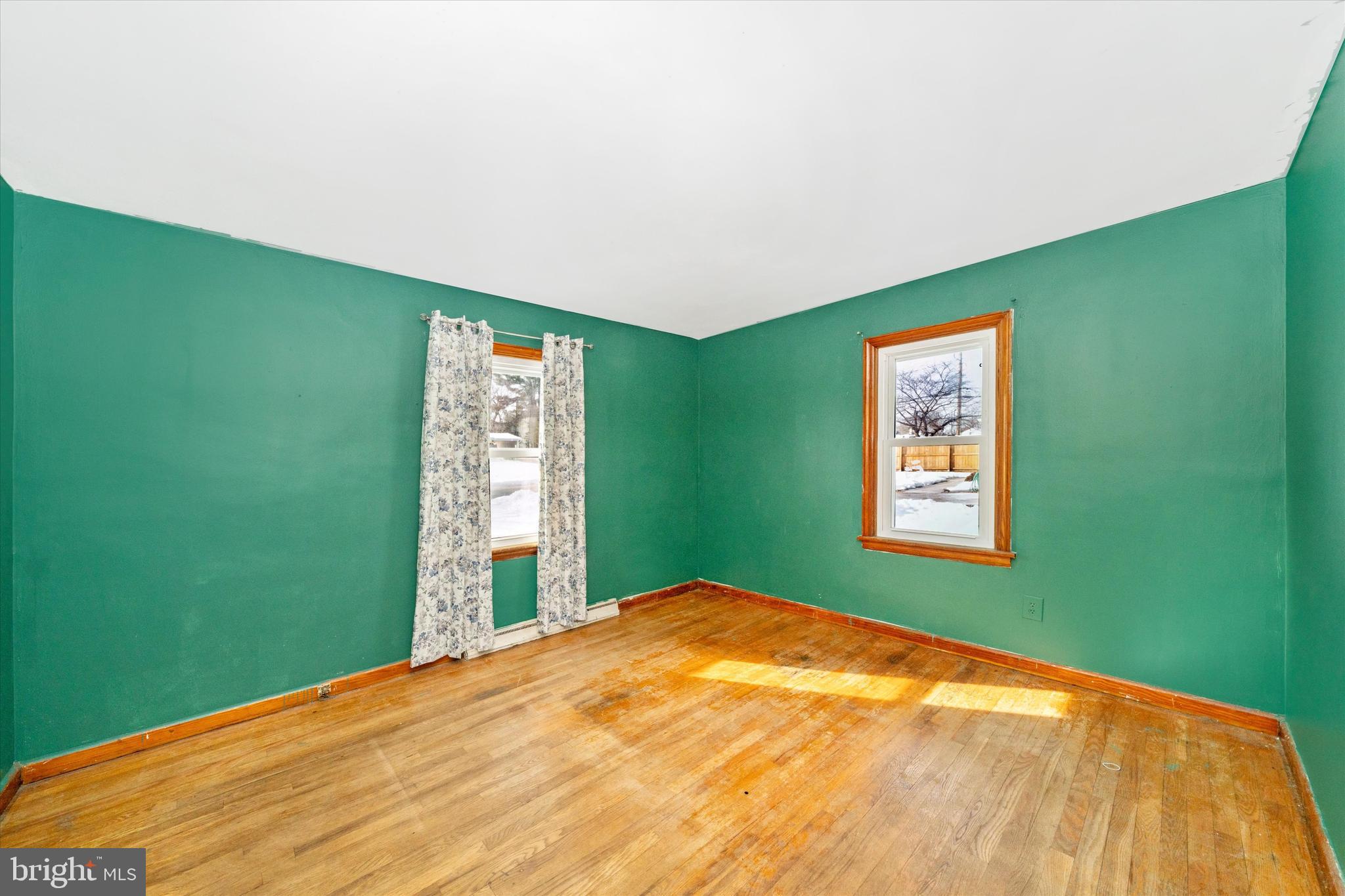 COLONIAL PARK - Residential