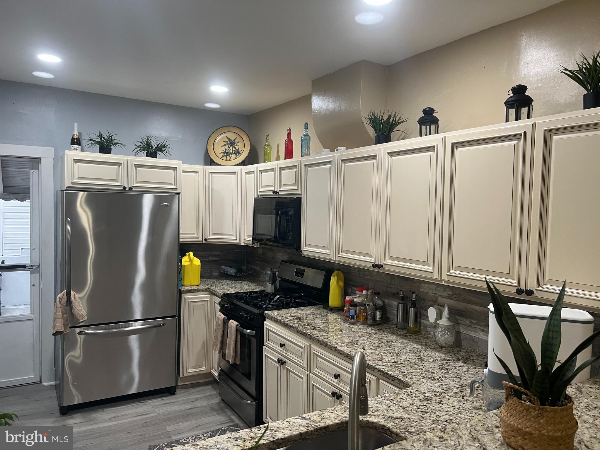 NORTHEAST READING - Residential