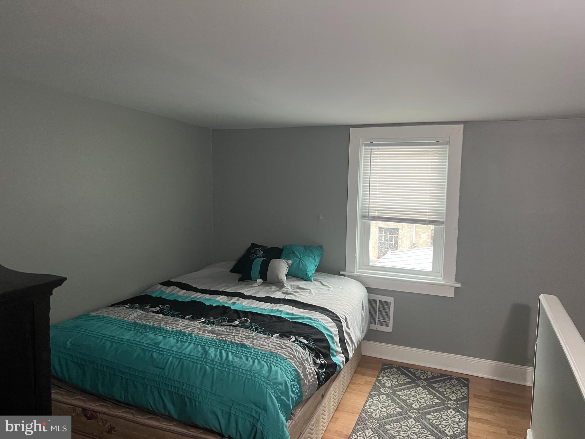 NORTHEAST READING - Residential