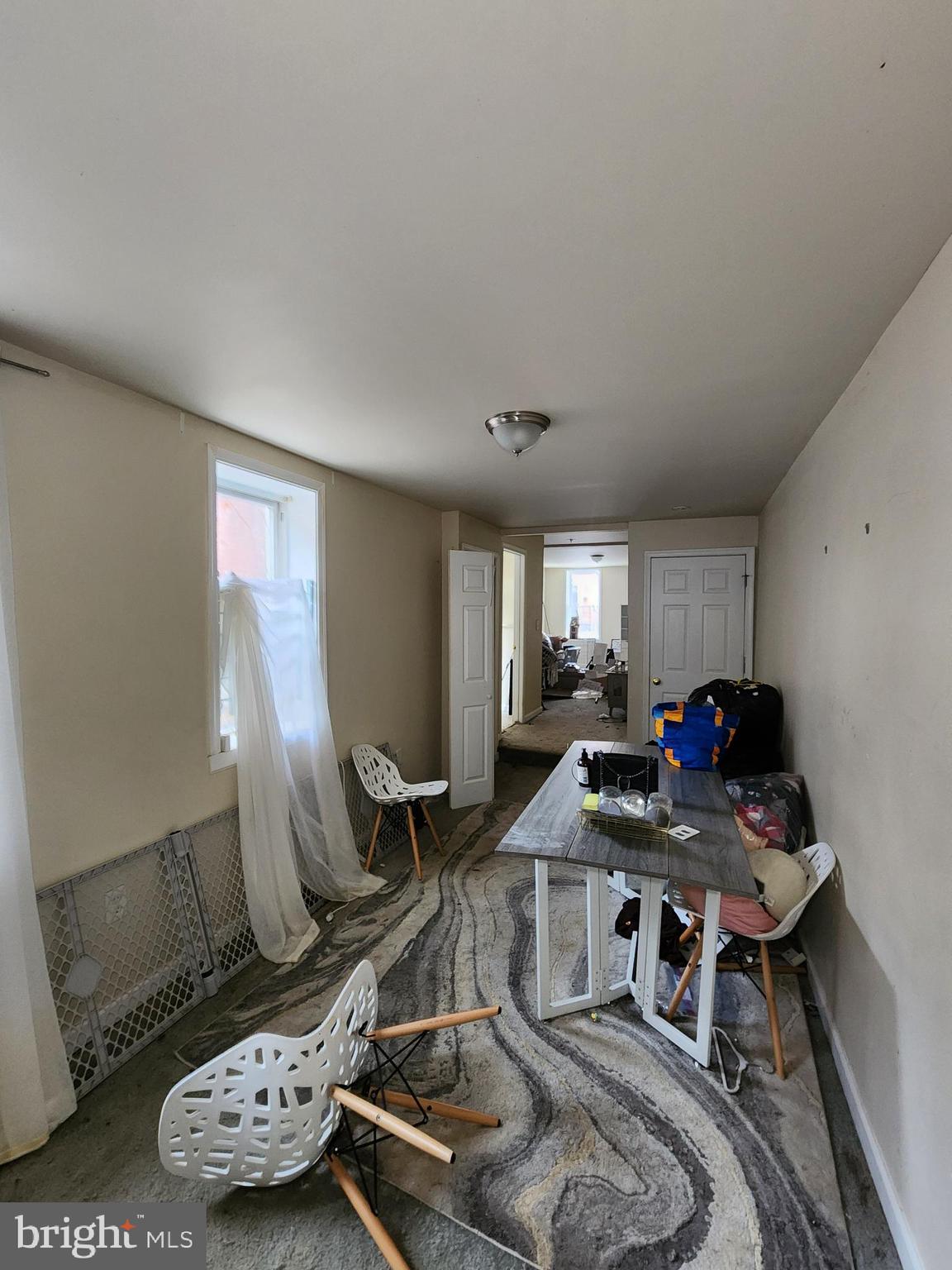 1127 W LOMBARD STREET W