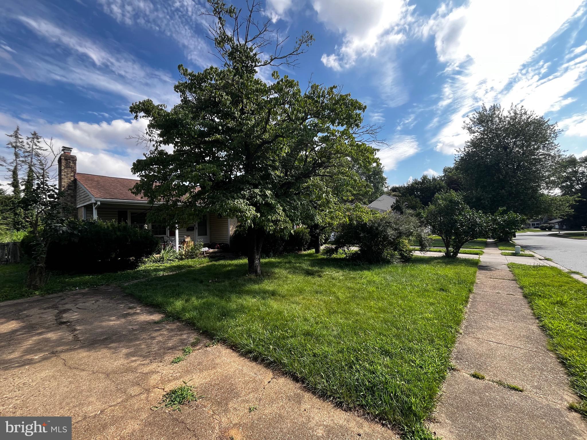 2421 CHETWOOD CIRCLE