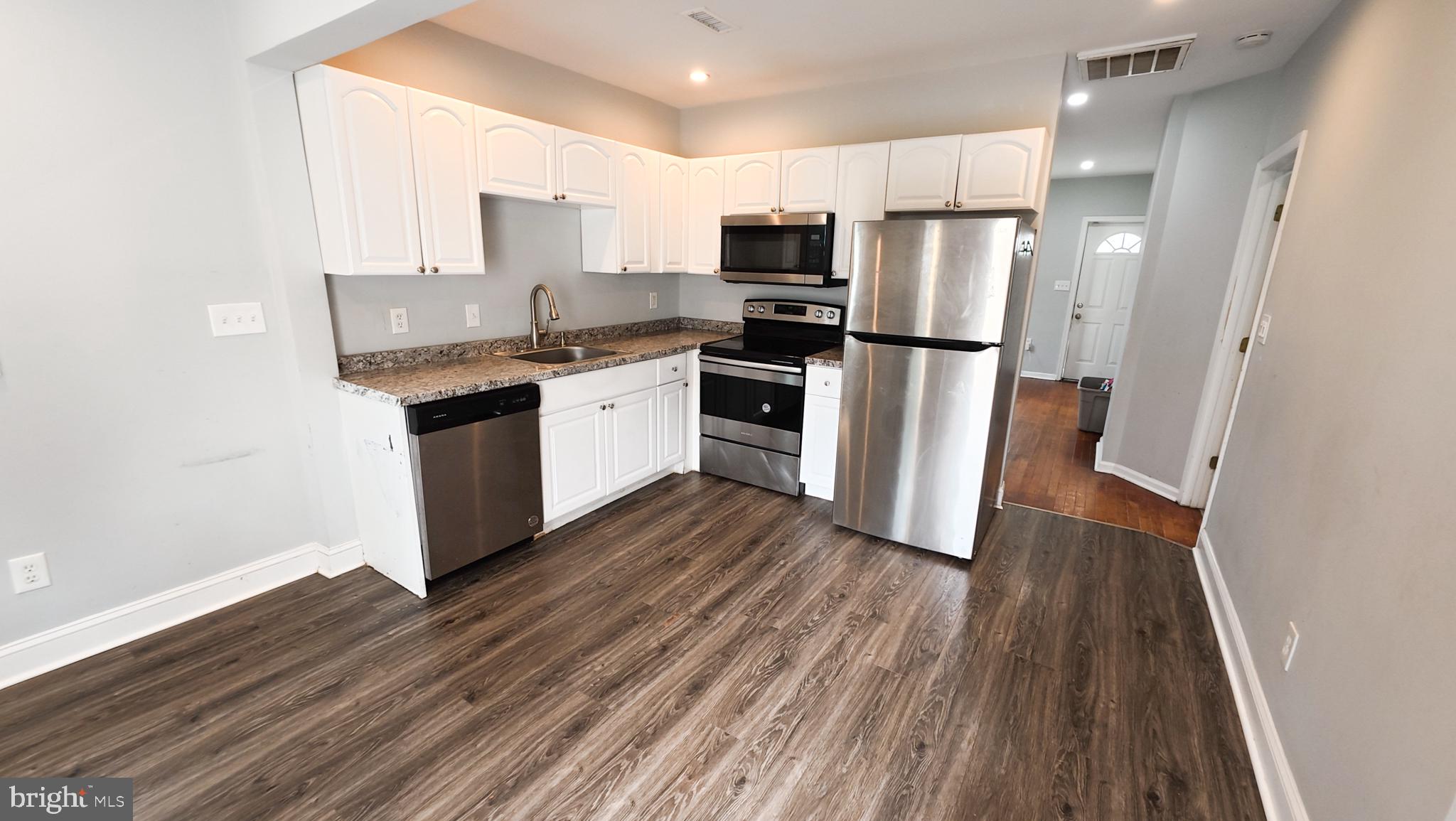 GREGORY FARMS - Residential