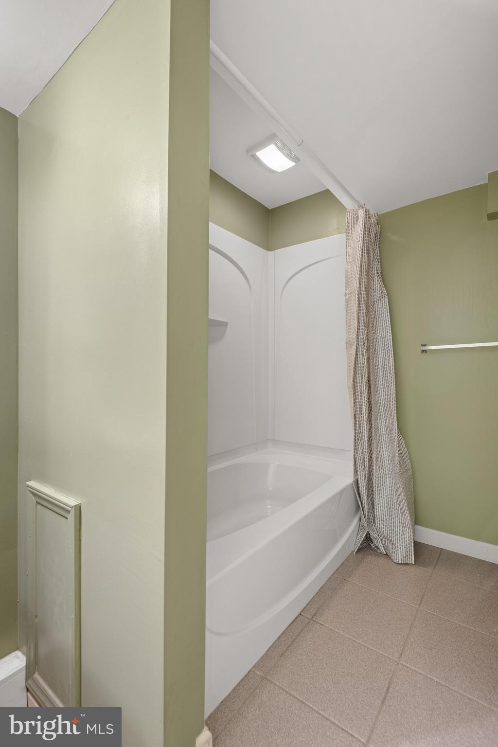 KING'S PLANTATION - Residential