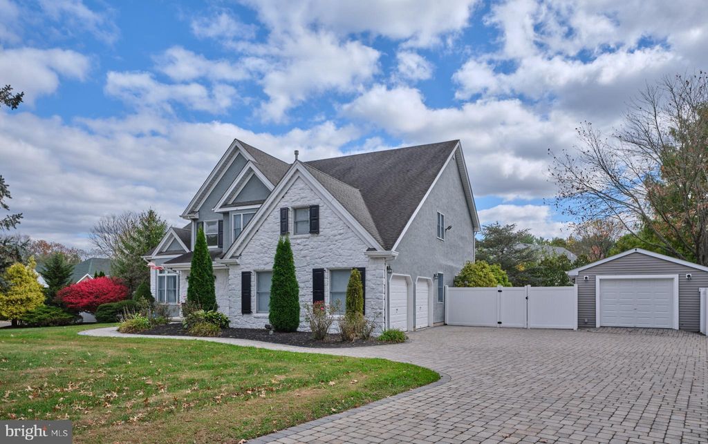 Photo of 5281 Harrington Court, DOYLESTOWN, PA 18902 (MLS # PABU2108254)