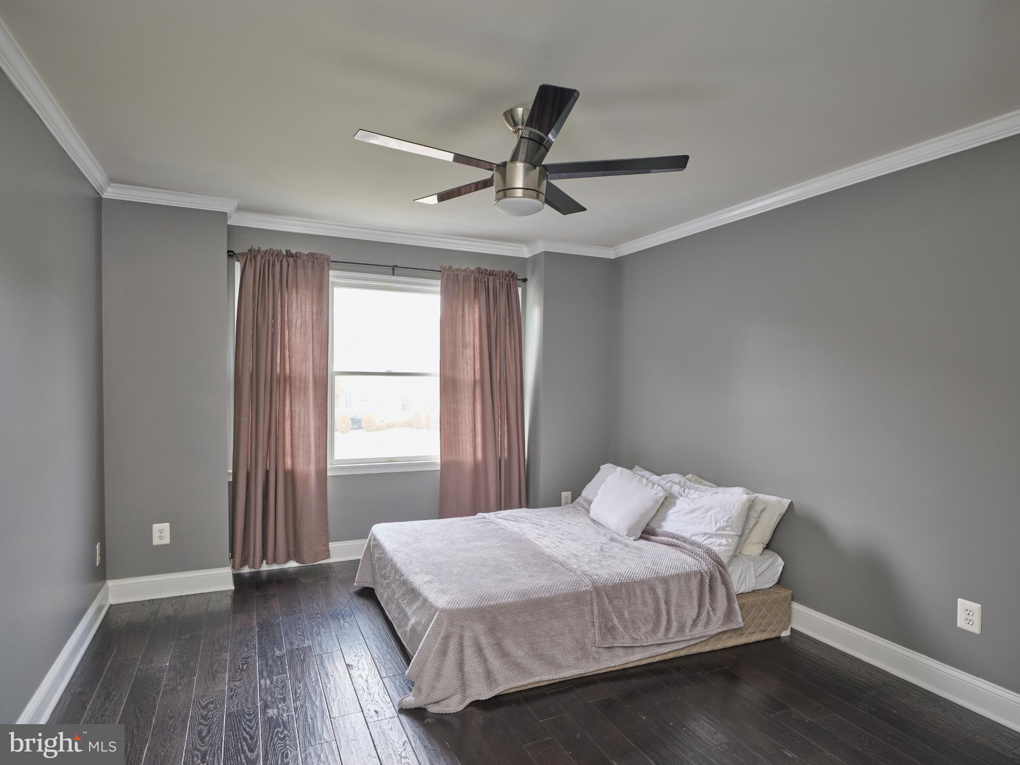 DALTON GLEN - Residential