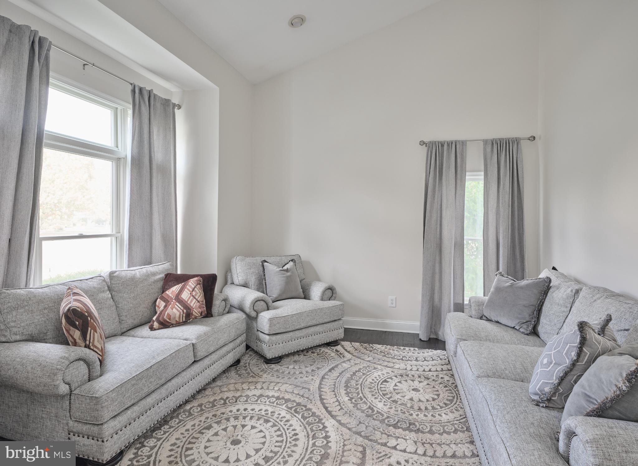 DALTON GLEN - Residential