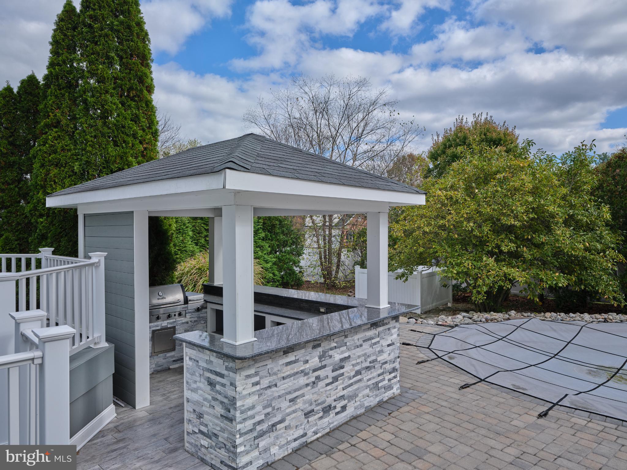 DALTON GLEN - Residential