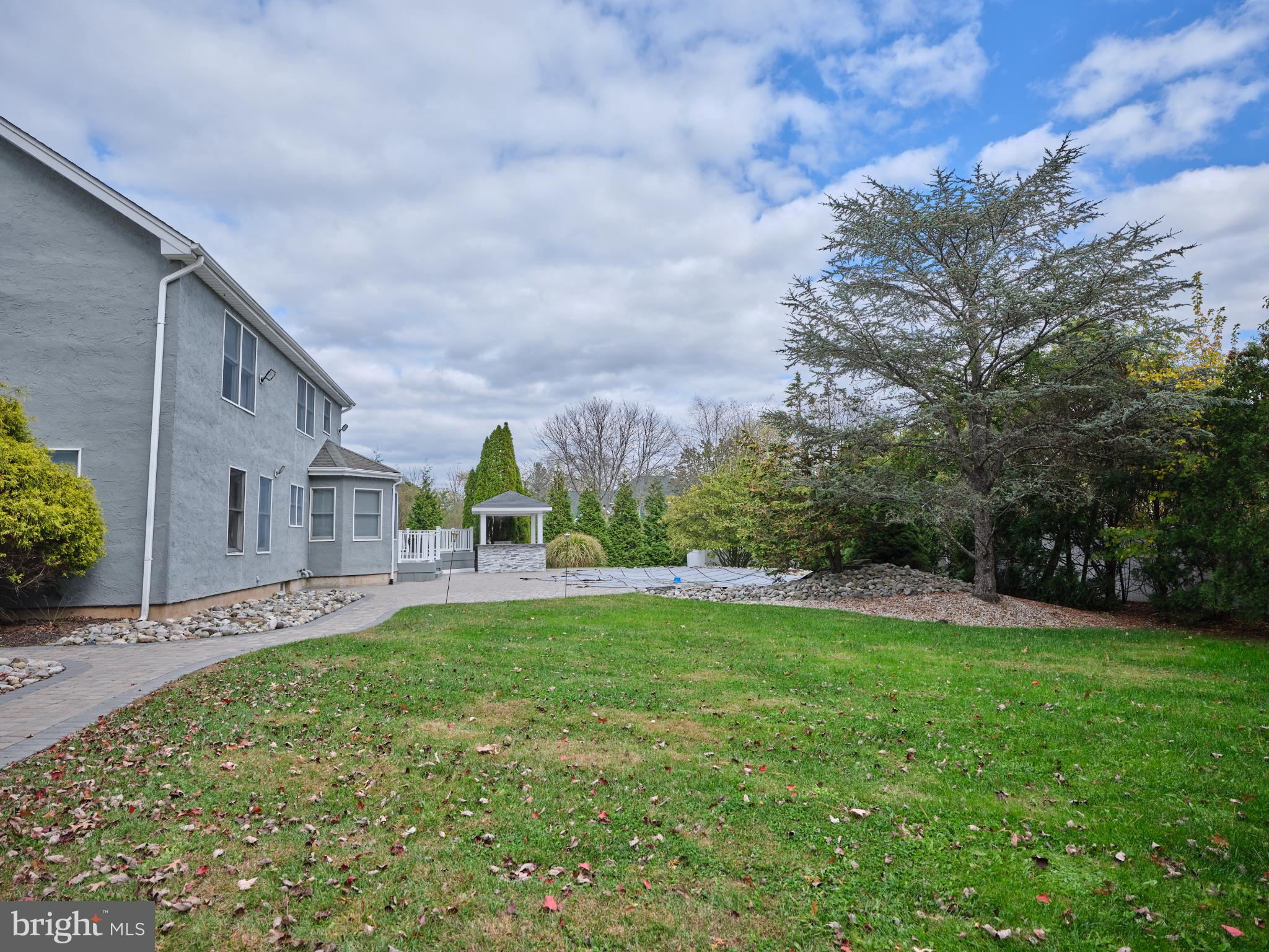 DALTON GLEN - Residential