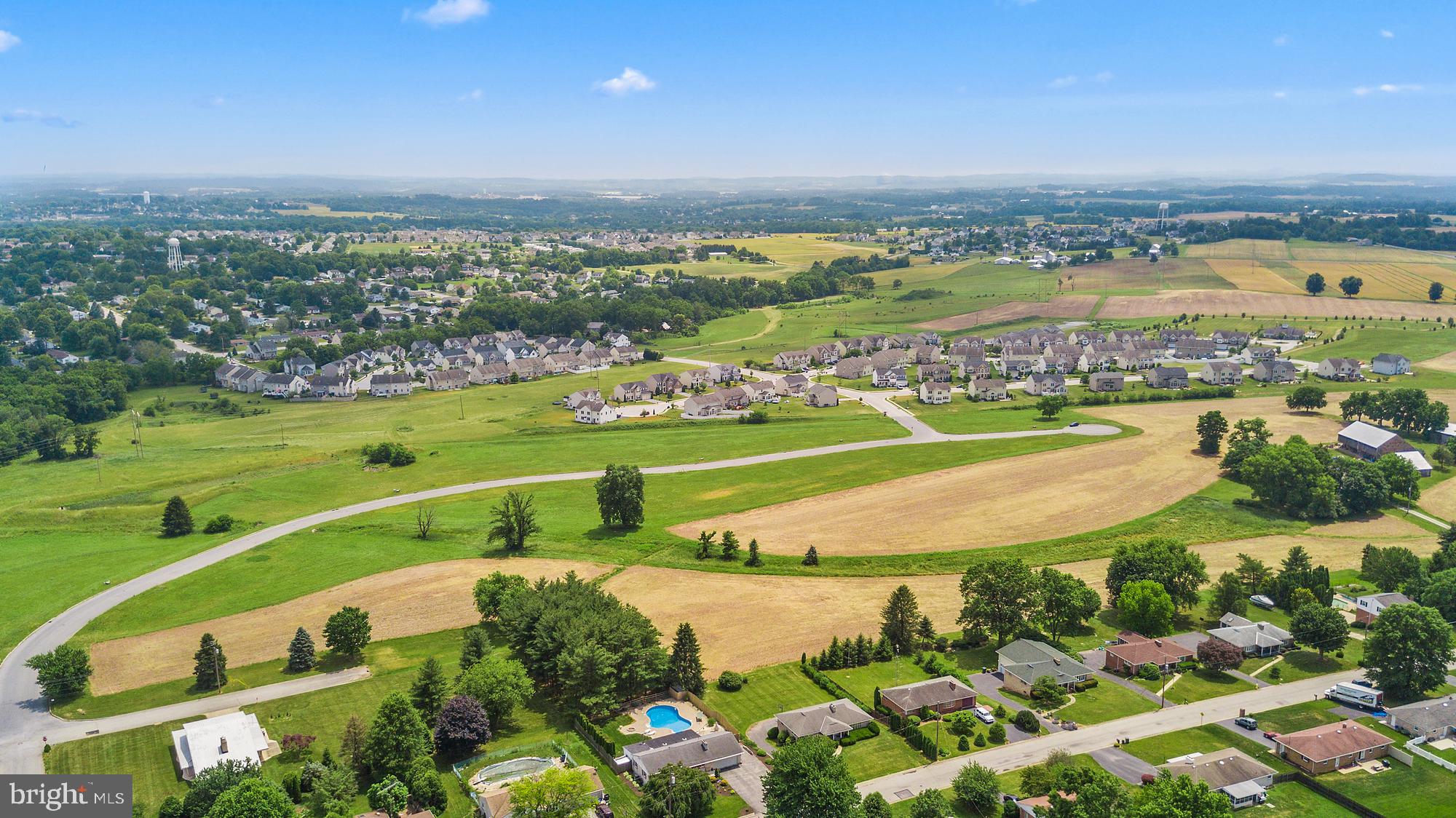 COUNTRY'S EDGE AT DONWOOD - Land