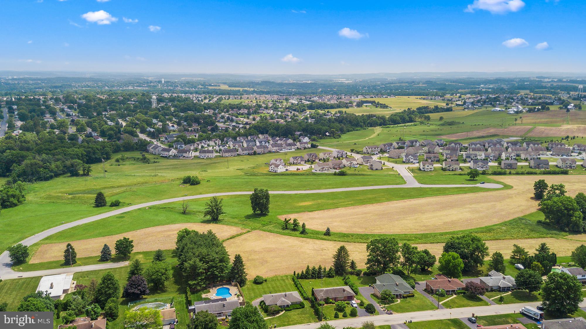 COUNTRY'S EDGE AT DONWOOD - Land