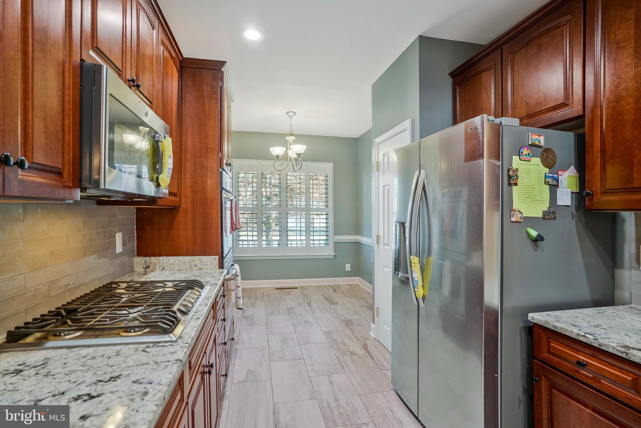 SPRING HILL - Residential