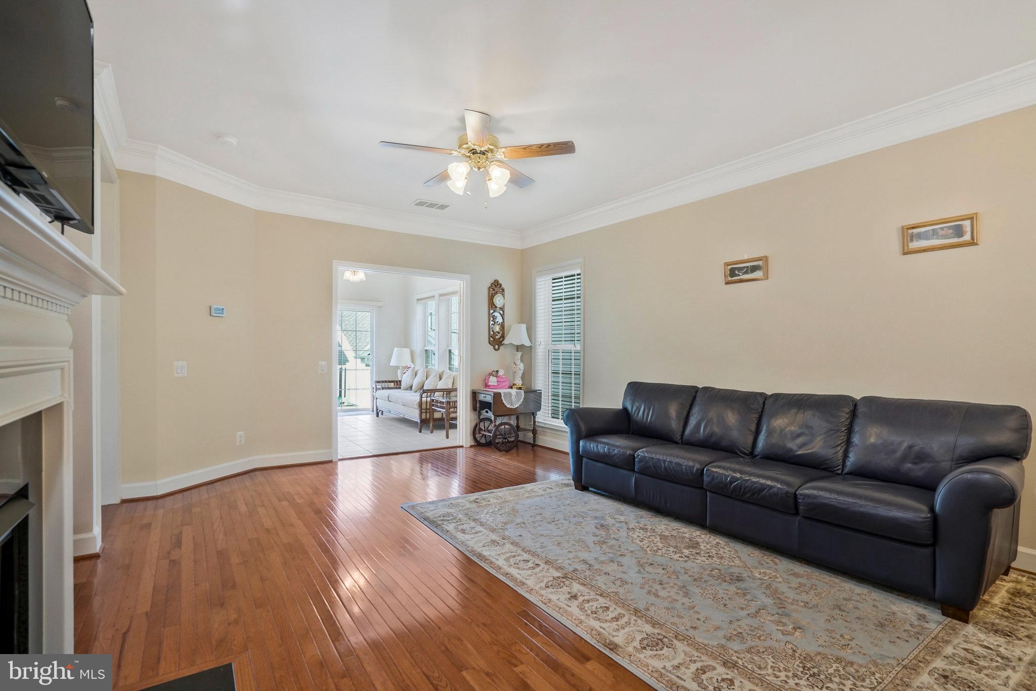 SPRING HILL - Residential