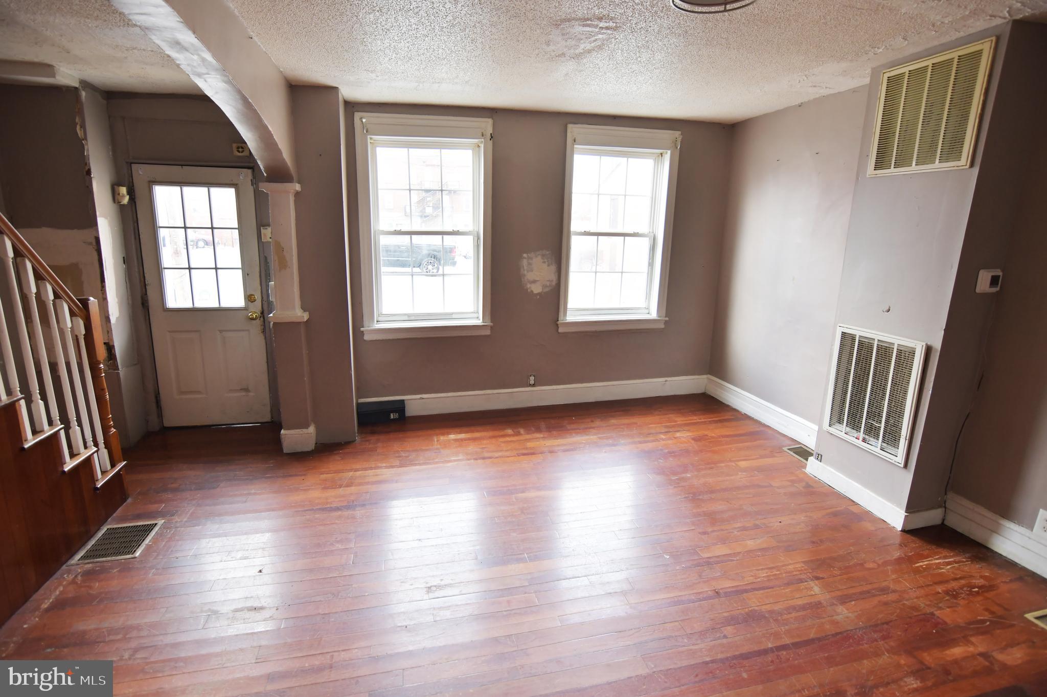 MARTINSBURG CITY - Residential