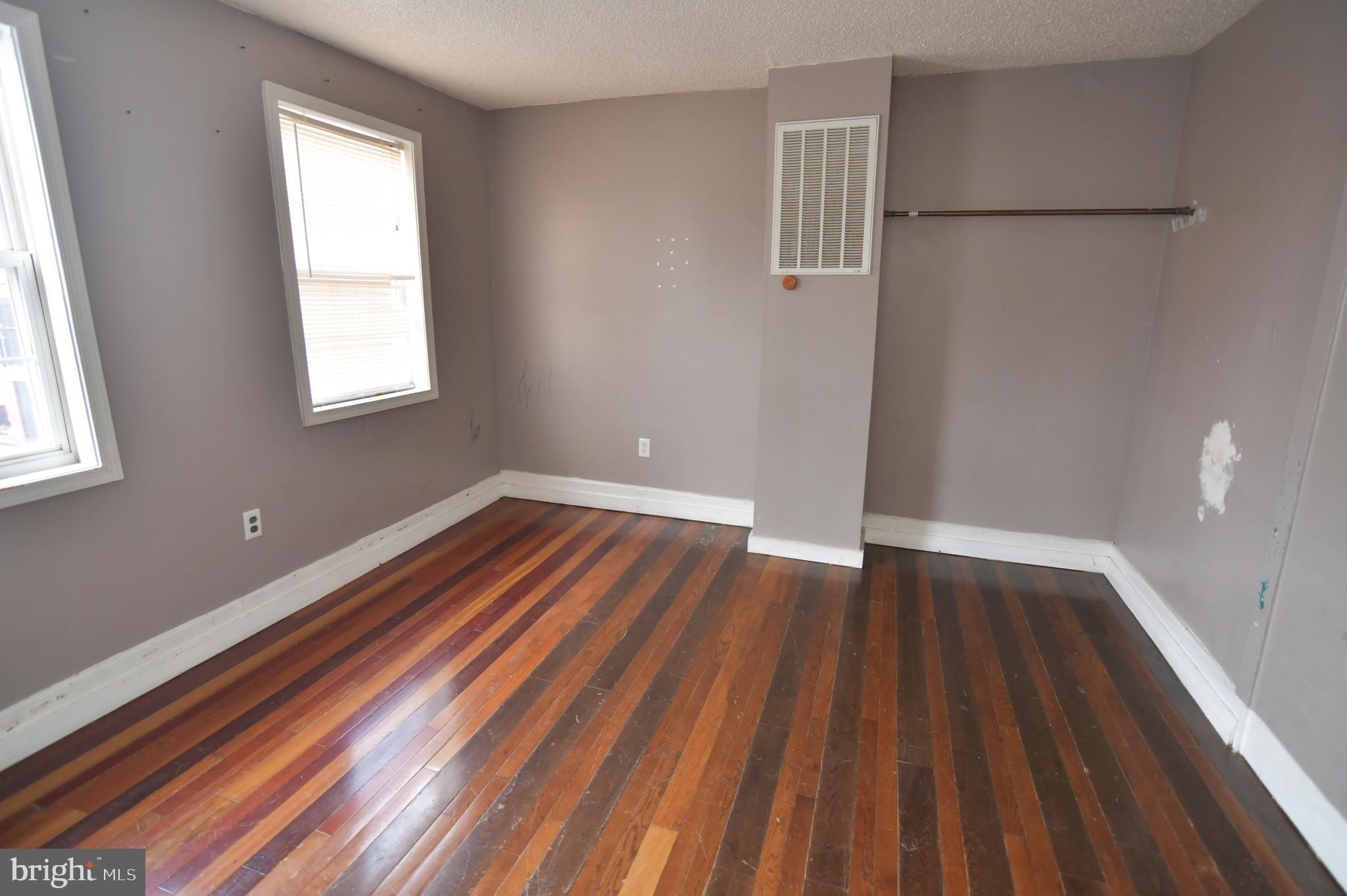 MARTINSBURG CITY - Residential