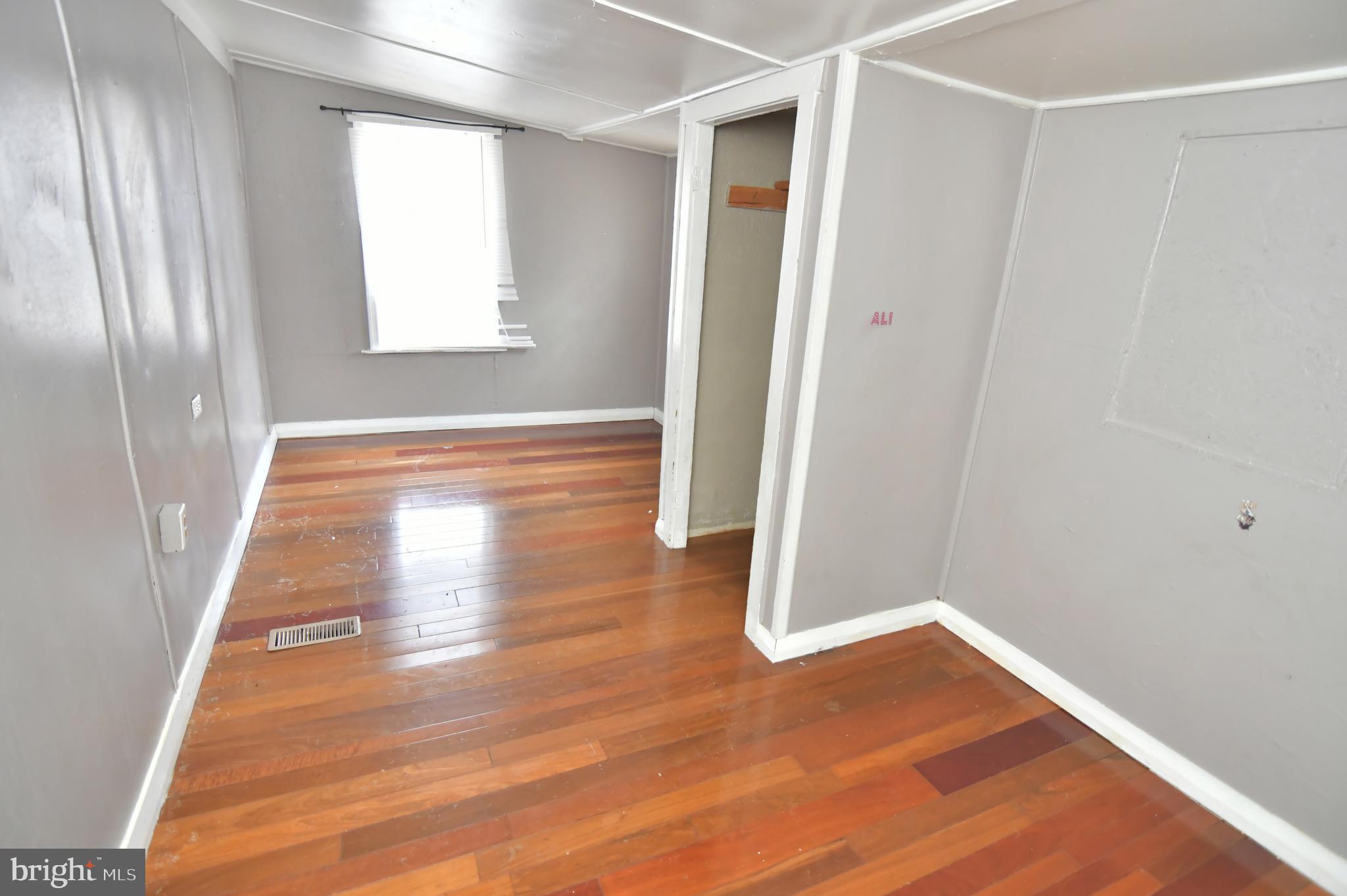 MARTINSBURG CITY - Residential