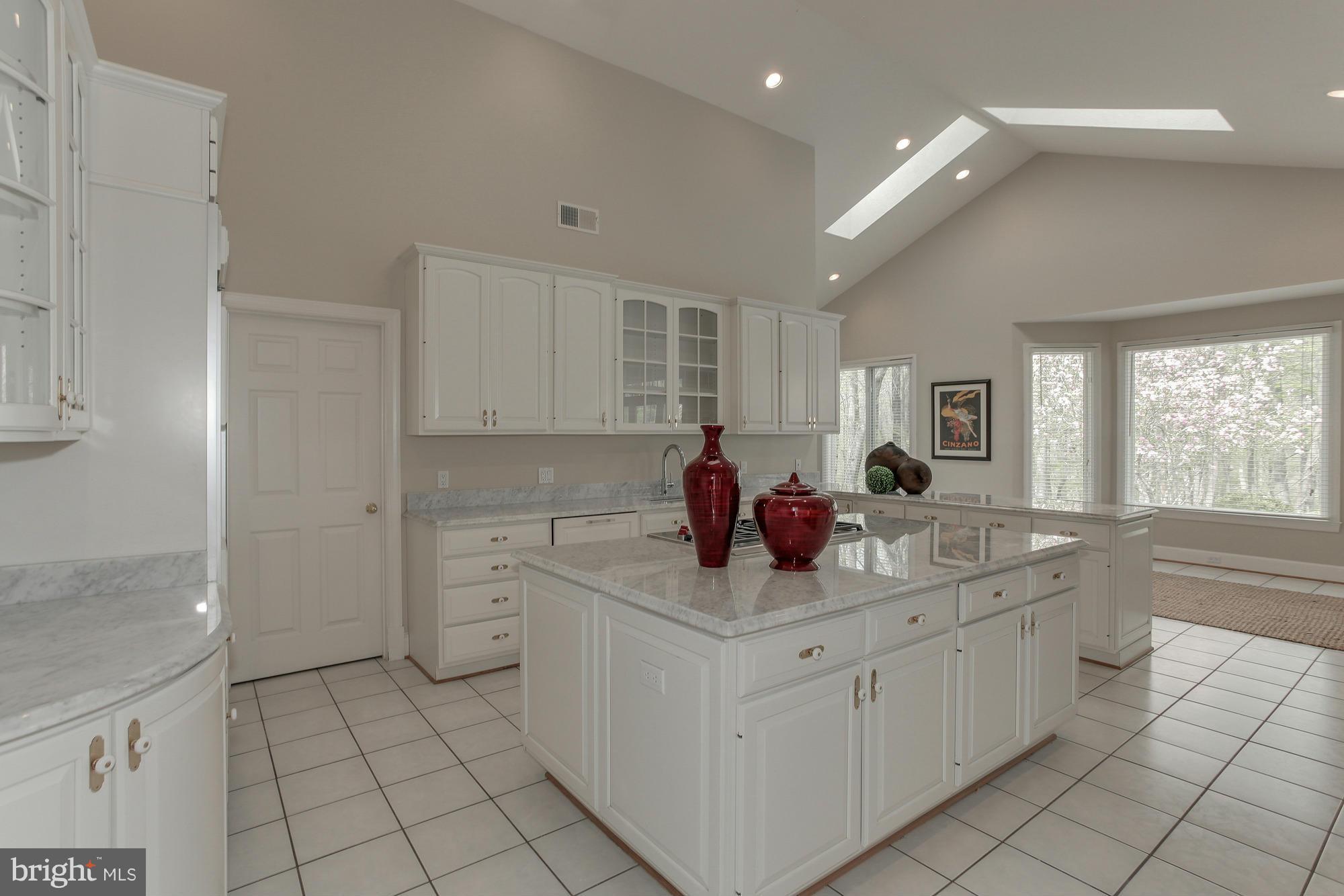 GLEN MILL KNOLLS - Residential