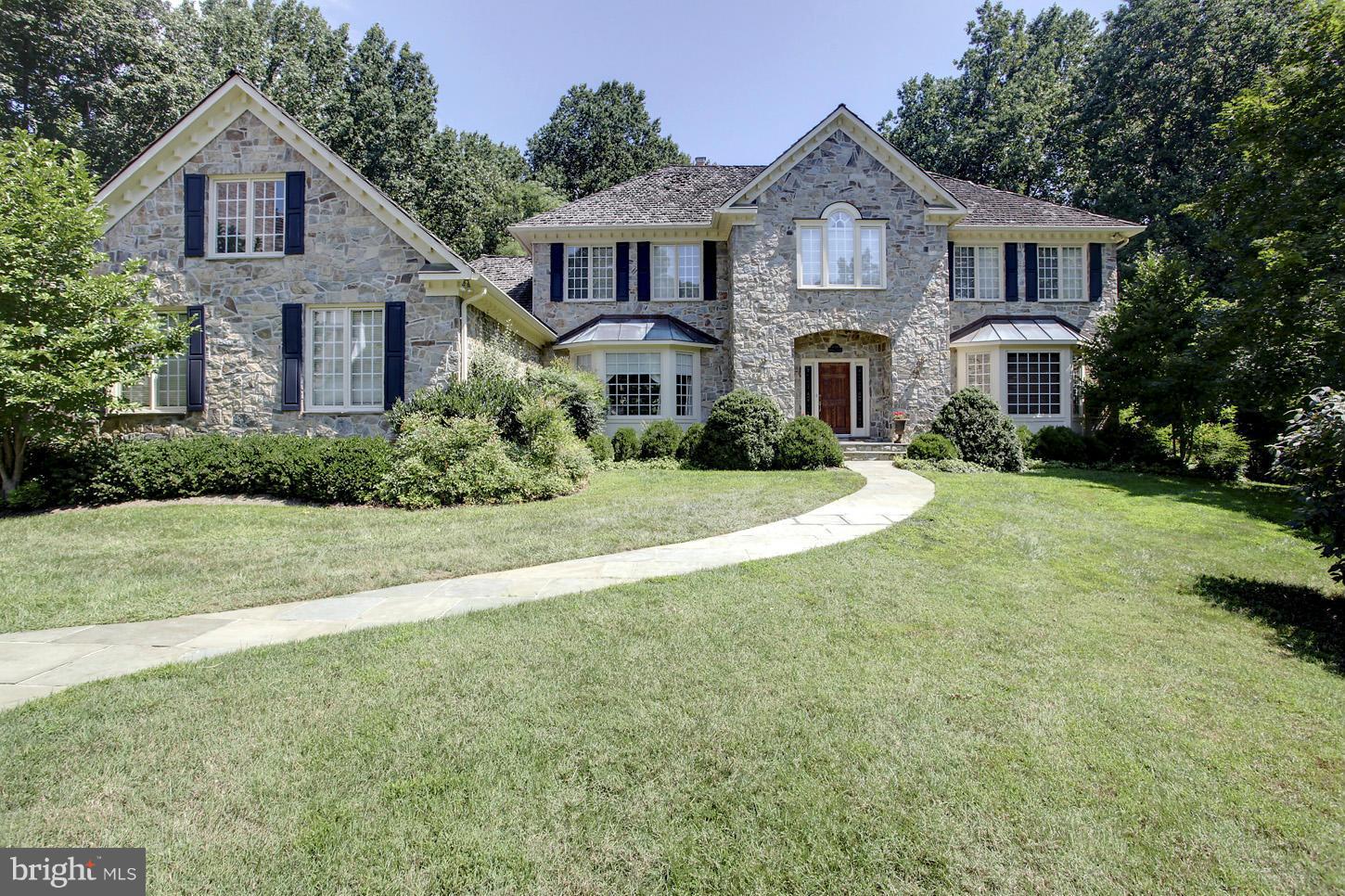 GLEN MILL KNOLLS - Residential