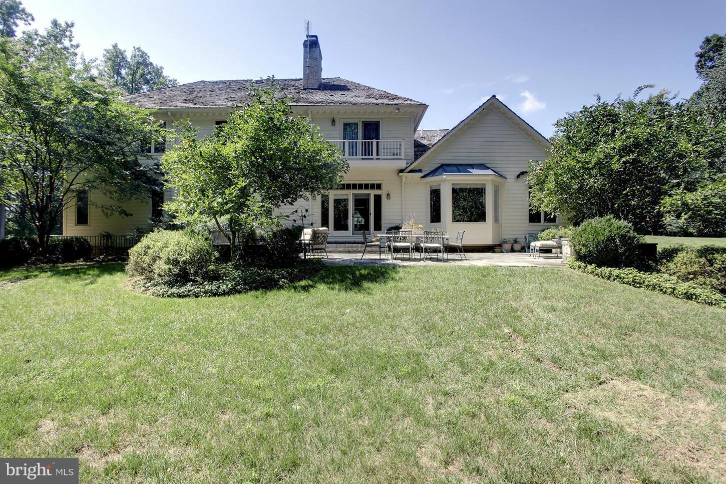 GLEN MILL KNOLLS - Residential