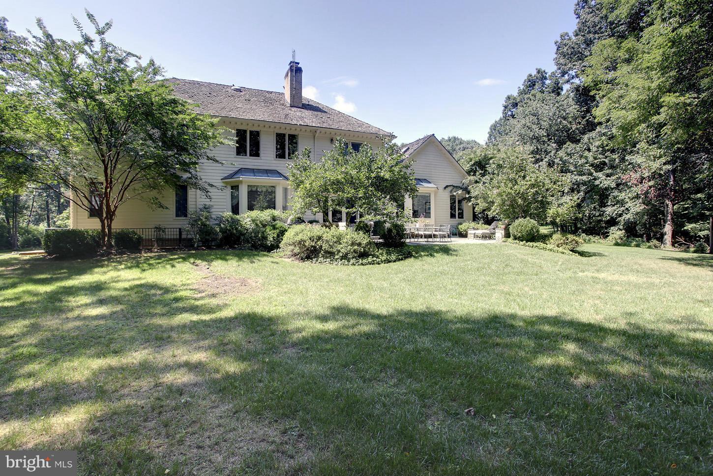 GLEN MILL KNOLLS - Residential