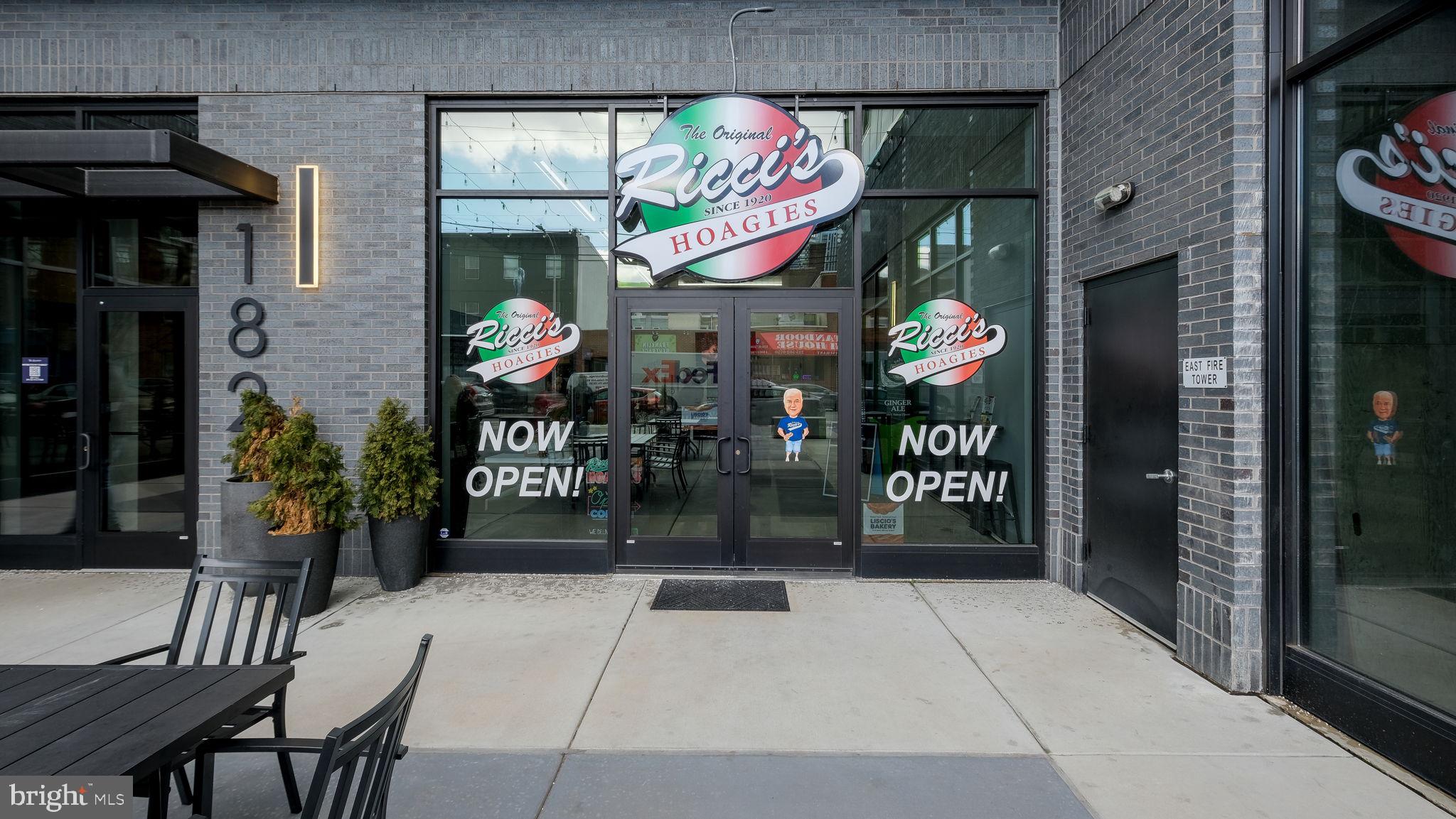 LOGAN SQUARE - Residential Lease