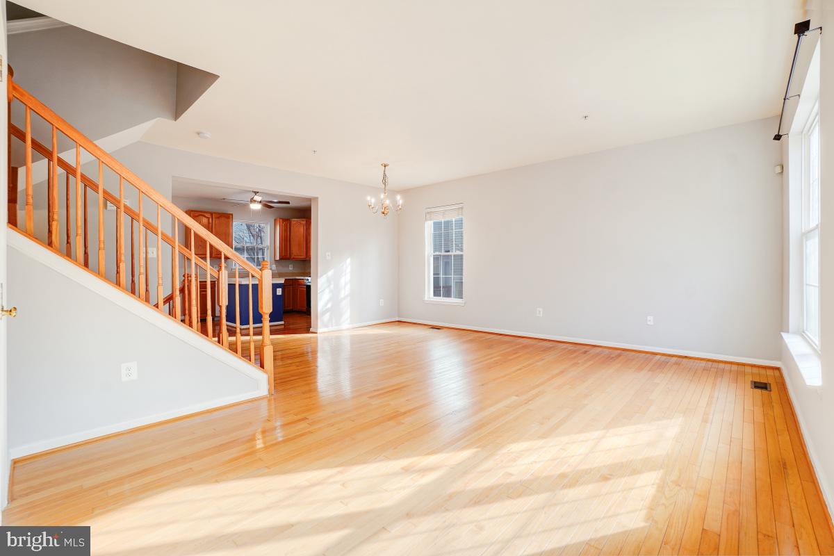 CLOPPER HILLS - Residential