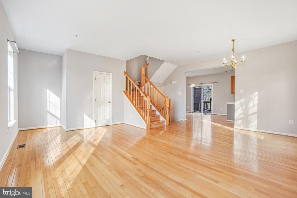 CLOPPER HILLS - Residential