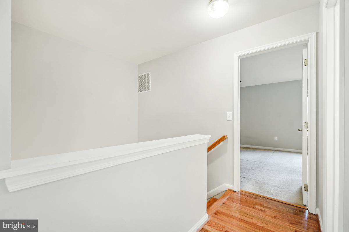 CLOPPER HILLS - Residential