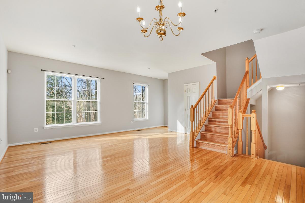 CLOPPER HILLS - Residential