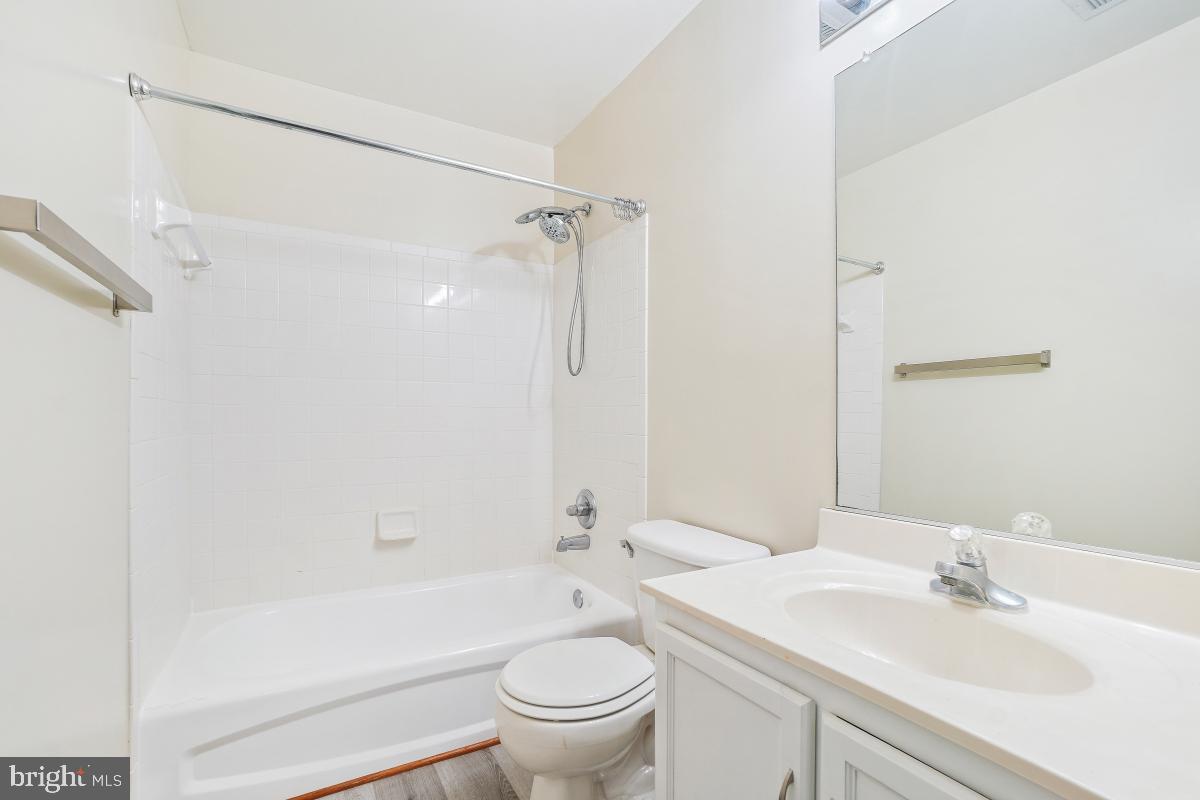 CLOPPER HILLS - Residential