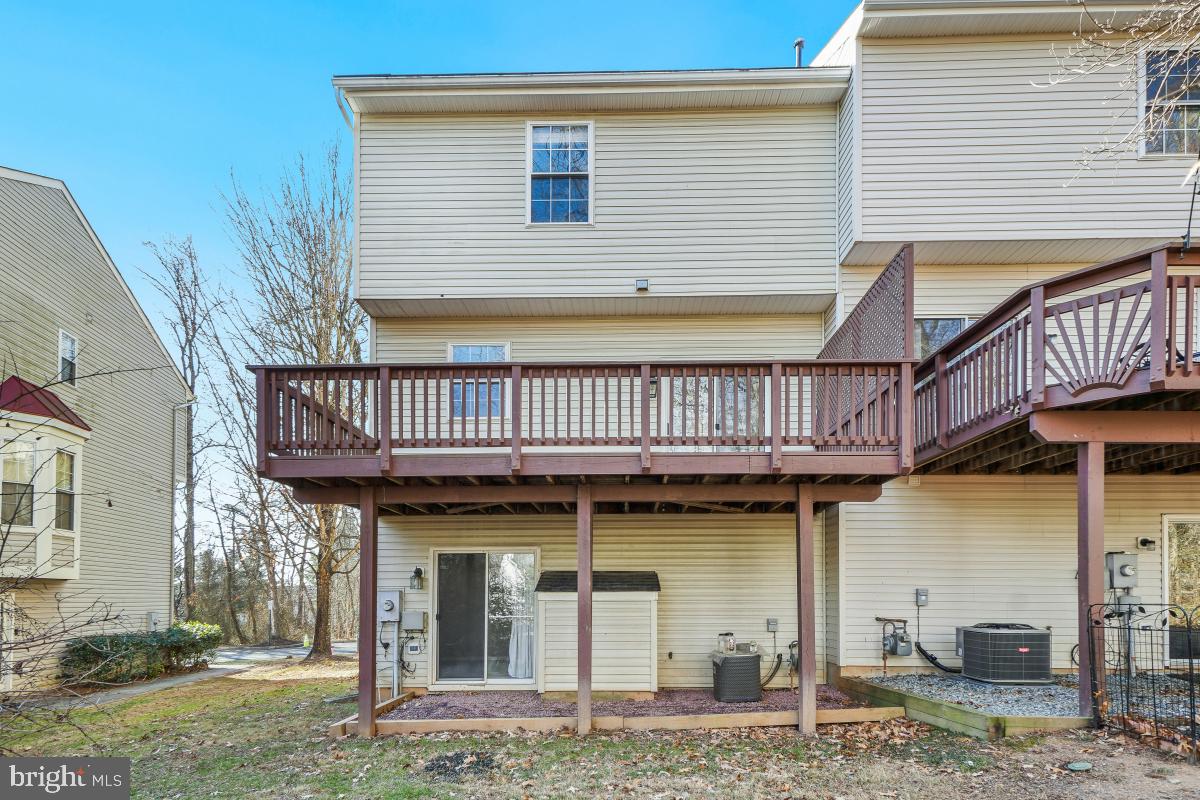 CLOPPER HILLS - Residential