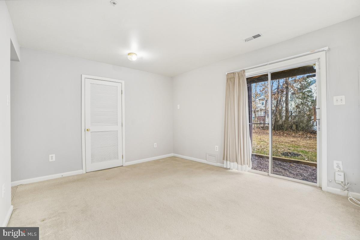 CLOPPER HILLS - Residential