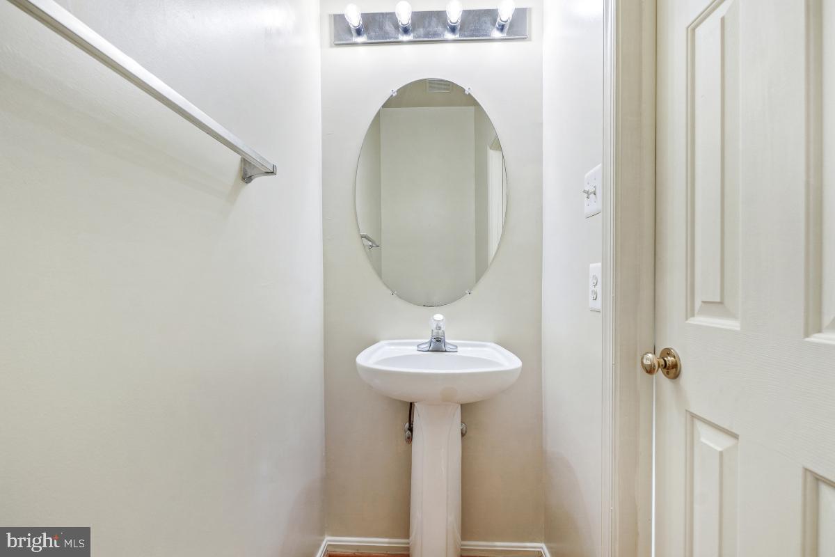 CLOPPER HILLS - Residential