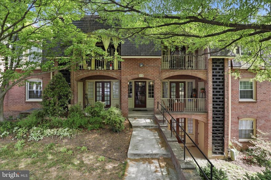 Serene Modern Retreat * Updated 1 BR + Den in Cardinal Forest * This home offers a peaceful sanctuary with a private balcony directly facing a lush wooded backdrop * New carpet, paint, lighting  and bathroom * Updated kitchen and windows  * One of the standout features of Cardinal Forest is the unbeatable value of the condo fee * Enjoy a lock and leave lifestyle where almost everything is covered: Gas heat, hot water, sewer, trash and snow removal * Top rated schools * Conveniently located for commuters and nature lovers alike * Minutes to Carrleigh Parkway Park & Lake Accotink * 2 miles to Rolling Rd VRE and easy access to I-95, I-395 and I-495 and the Express Bus to the Pentagon *