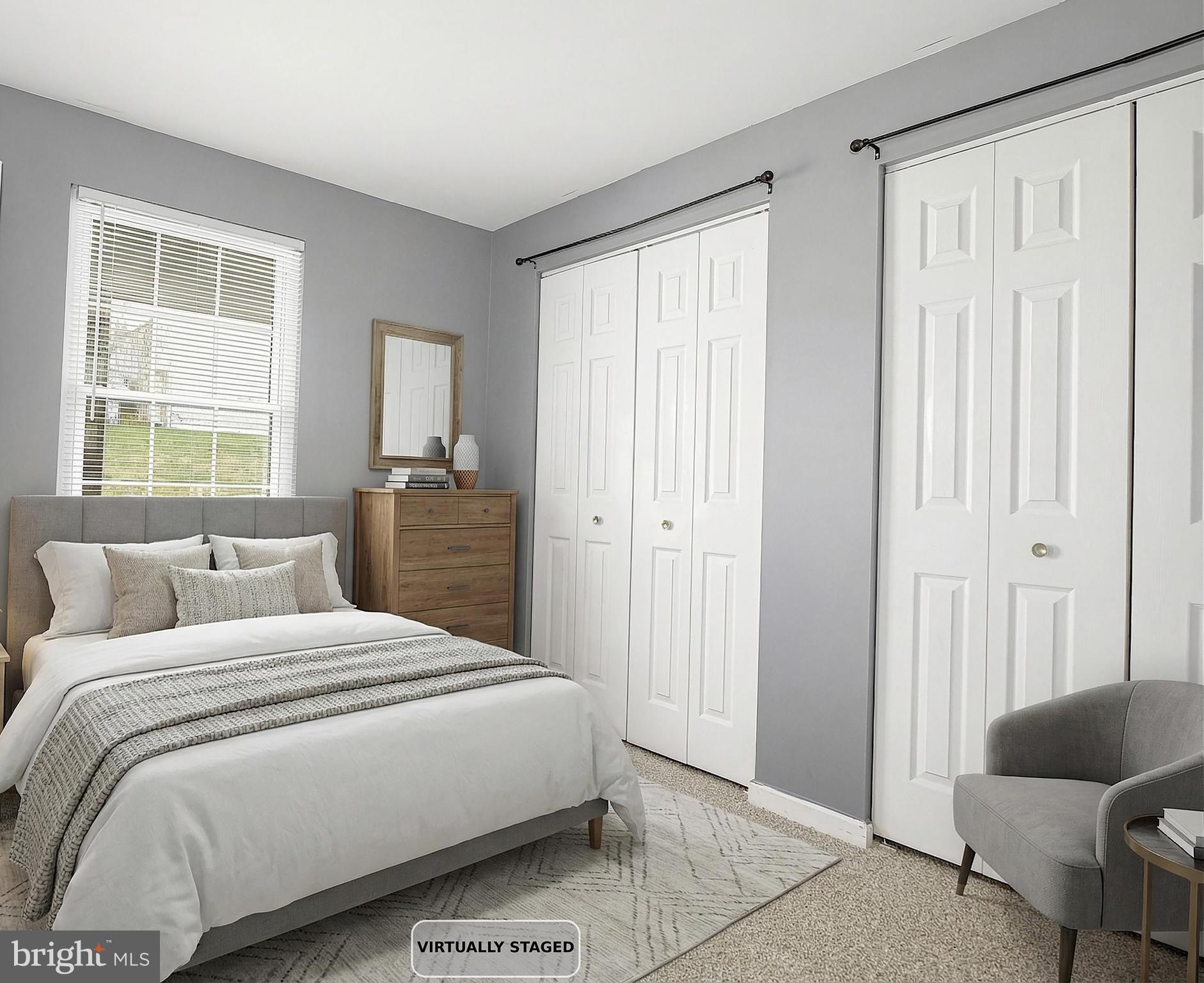 CONSTANT FRIENDSHIP - Residential