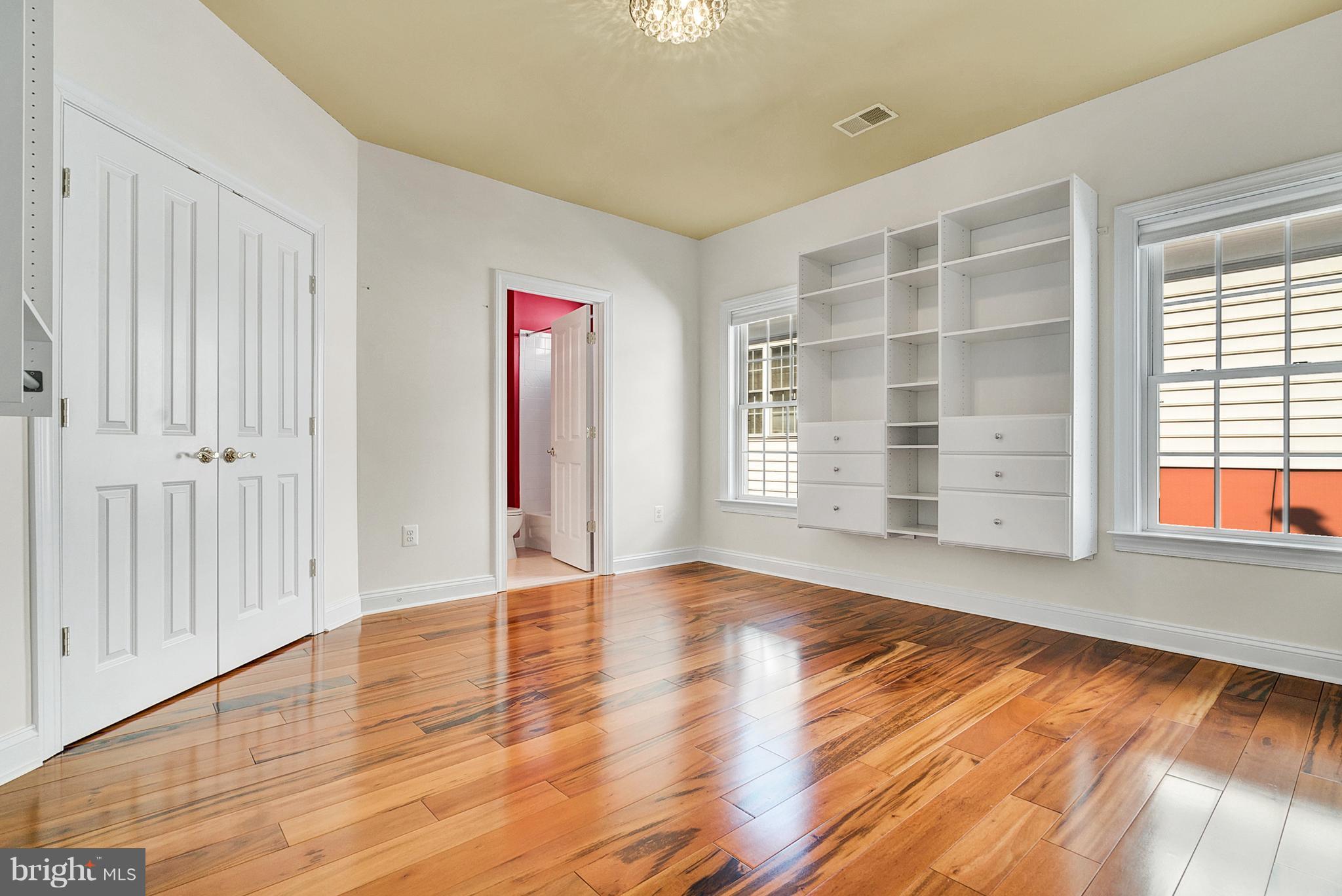 BRIARWOOD TRACE - Residential