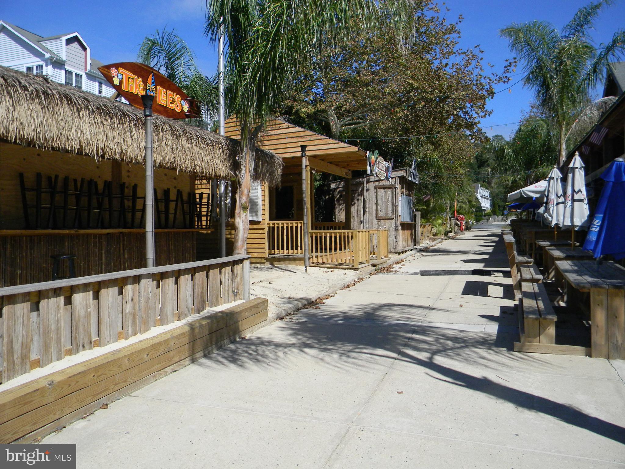 TOMES LANDING - Residential